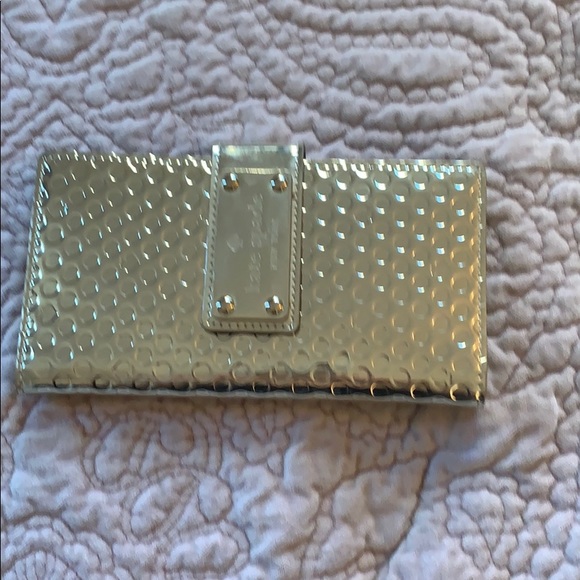NWT Gold Kate Spade Wallet - Picture 1 of 5